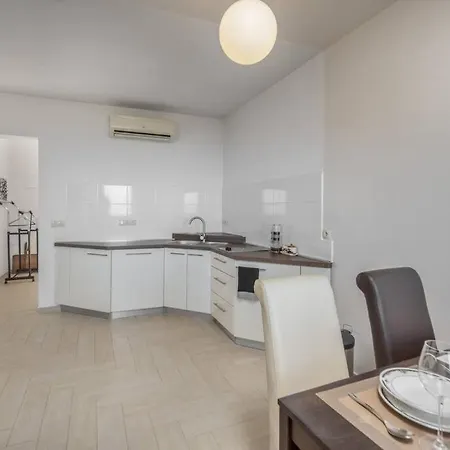 Apartment Montana - Panorama 2 With Beautiful Sea View Near Opatija *